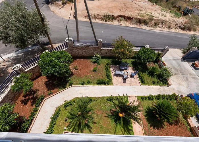 Villa Hamza Ksamil